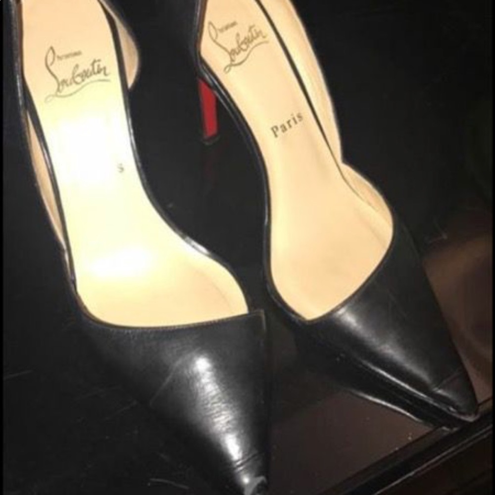 Authentic Cristian louboutin us 7 (37)